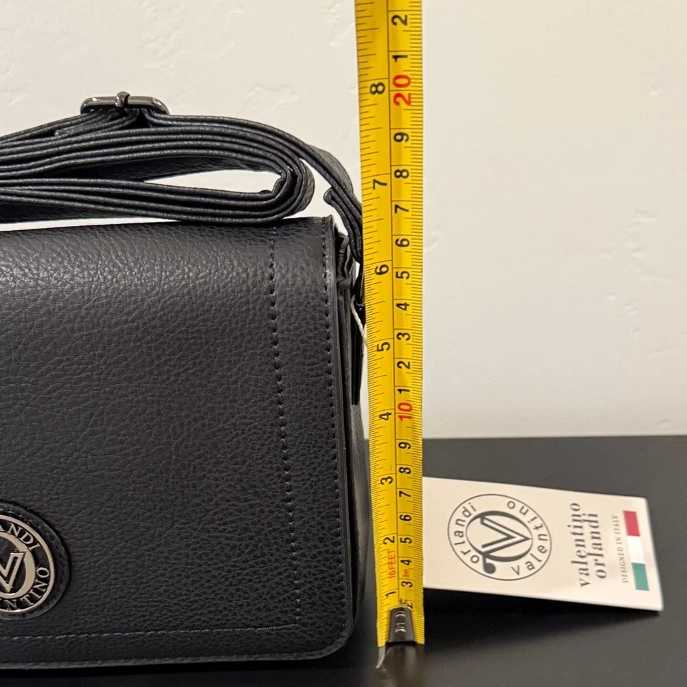 Orlandi Valentino Black Textured Crossbody Bag - Picture 4 of 11